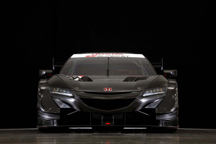  Honda NSX-GT 2020 года  (фото 2 из 5)
